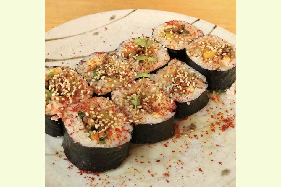 韓国鉄板NOWA（キンパ・ヤンニョムチキン）